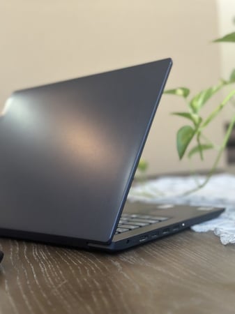 لابتوب Lenovo دارك بلو معالج Core i5