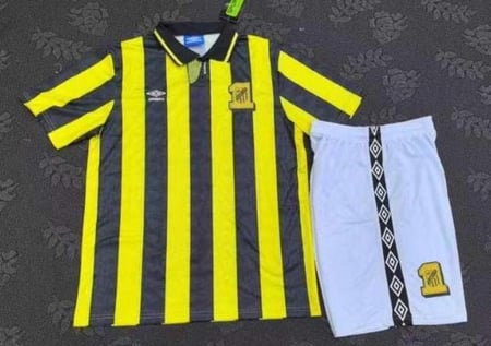 طقم الاتحاد التاريحي 1998