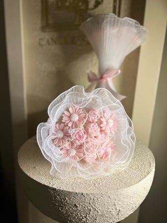 Baby pink bouquet باقة بيبي بينك