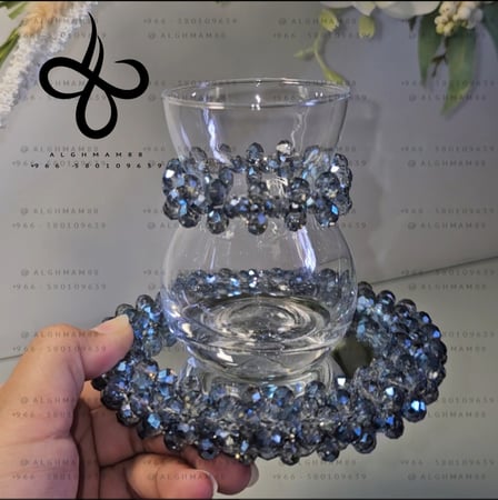 12 كاسات شاي قصيرة و 12 قاعدات للكاسات