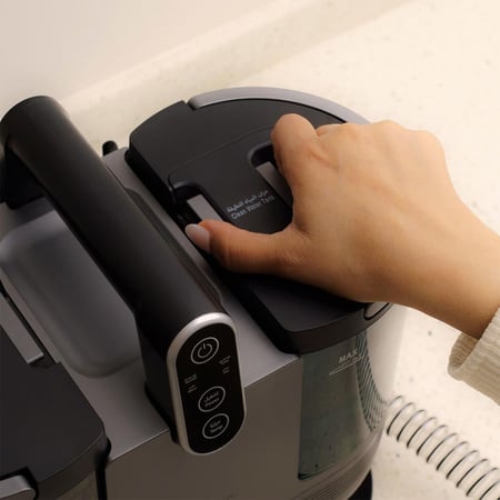 مكنسة برومارك لتنظيف البقع