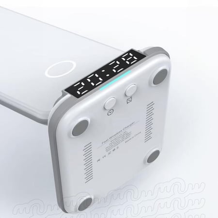 قاعدة شحن لاسلكية 4 في 1