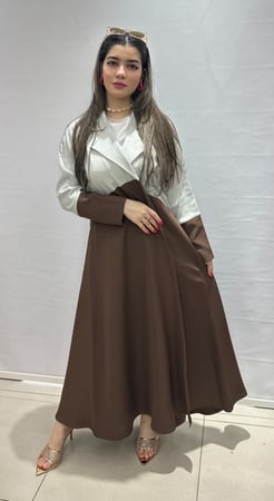 ‏عباية الدلوعة لون بني محروق