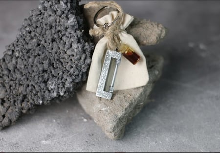 ميدالية قفل الحجرة النبوية