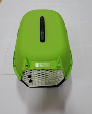 بيت نقل قطط بلاستيك