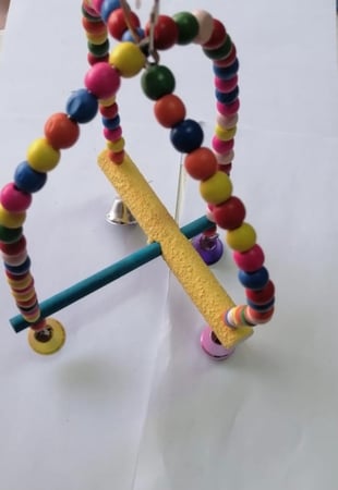 لعبة ببغاوات وطيور زينه