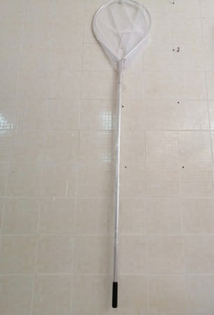 شبكة صيد بعصاء طويل