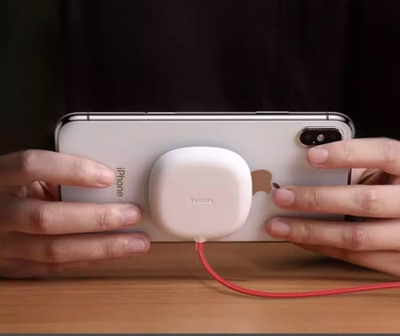 شاحن لاسلكي لاصق على الجوال