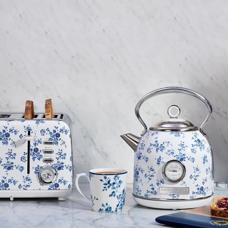 غلاية كهربائية