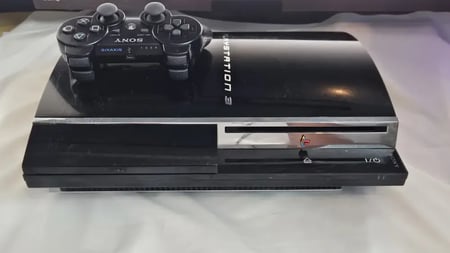 PlayStation 3 موديل CECHE1 MG — 80GB (أمريكي)