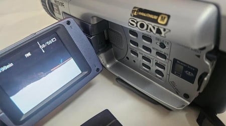 كاميرا Sony DCR-TRV330E