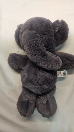 دمية فيل اصليه