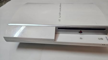 جهاز PlayStation 3 Fat (أبيض) – إصدار نادر