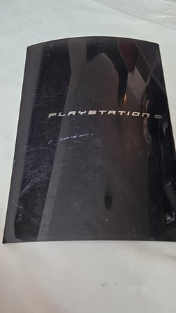 غطاء سطحي نسخة الاطلاق 1 لاماع و حالته جيده لكن قد لا يثبت