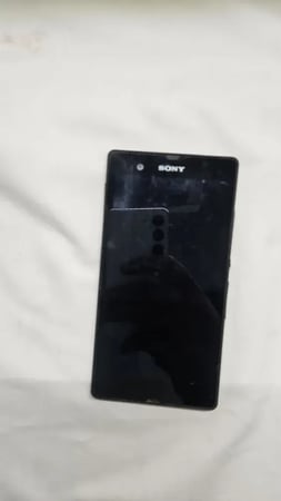 Sony Xperia (جوال قديم)