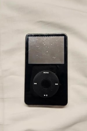 ايبود كلاسك 1 يحتاج صيانه