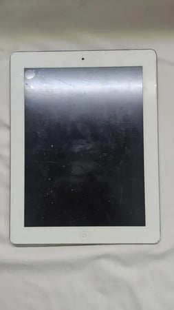 iPad ٣ — قطع غيار