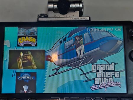 PSP   موديل 2004 بي اس بي مع كامره
