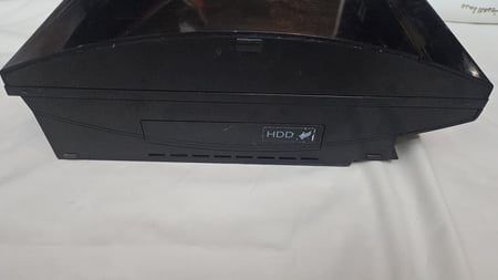 Sony PlayStation 3 – موديل CECHB01 (20GB)  سوني ٣