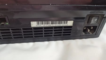 PlayStation 3 موديل CECHL04 — 80GB  مع كرتونه