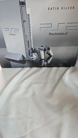 بلايستيشن 2 سلفر مع كرتون