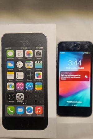 iPhone 5s — 16GB ( مستخدم)