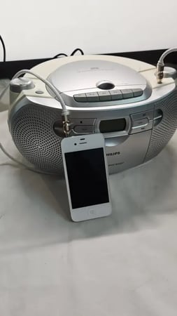 Philips Sound Machine — موديل AZ1027