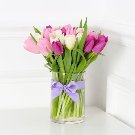 فازة التوليب الملونه