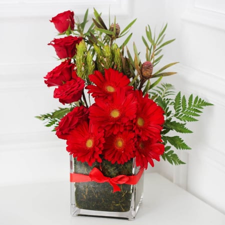 فازة الجربيرا والجوري