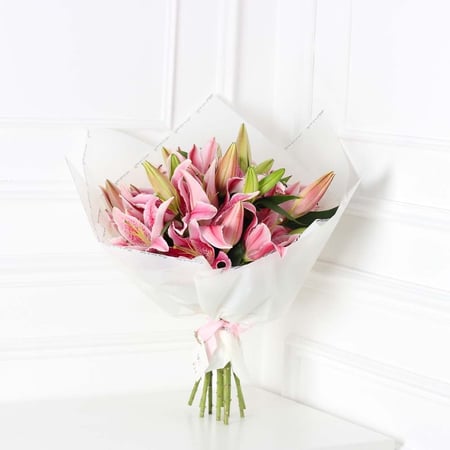 باقة الليليوم وردي