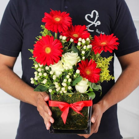 فازة الجربيرا والجوري