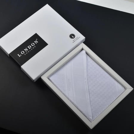 شماغ لندن ابيض 2025