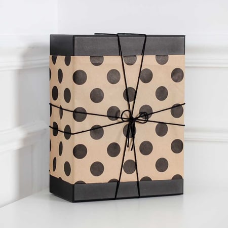 صندوق هدية مع تغليف كرافت