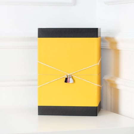 صندوق هدية بتغليف فرايحي