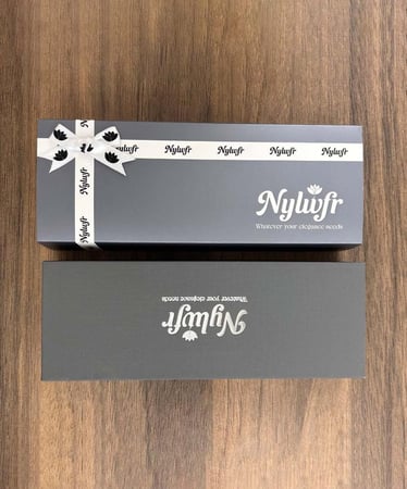 طقم هدية رجالي ديفوشي بتصميم انيق لون ذهبي واخضر