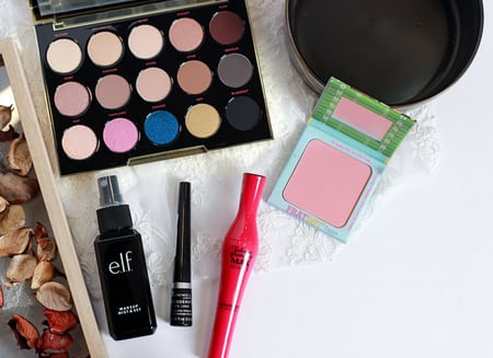 مجموعة المكياج