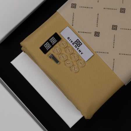 قماش جيفنشي سادة عسلي