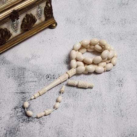 سبحة ناب الفيل مع شاهد منقوش