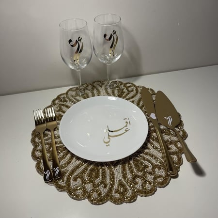 طقم كيك ذهبي او فضي ( معدن )