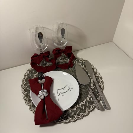 طقم كيك برغندي