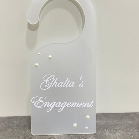 تعليقة باب ثلجي