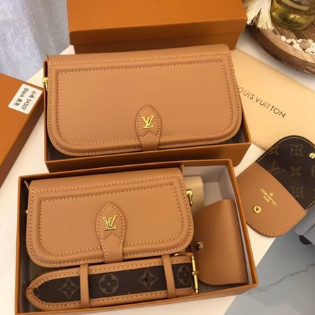 شنطة لويس فيتون