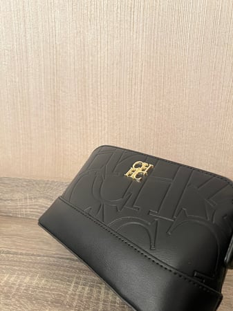 شنطة سي اتش