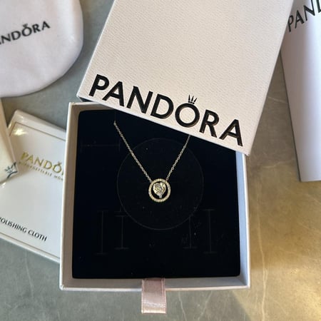 سلسال بندورا