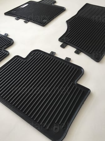 دعاسات ارضية ربل اودي Q7 2013/2018