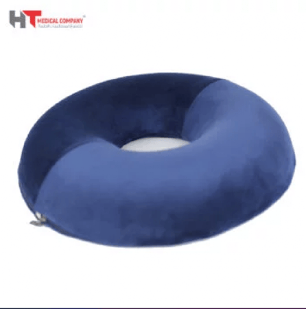 مقعد طبي تساعد على تخفيف آلام أسفل الظهر والبواسير من بداية الطب