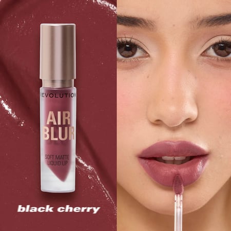 أحمر شفاه ريفليوشن إير بلور مات (Black Cherry)