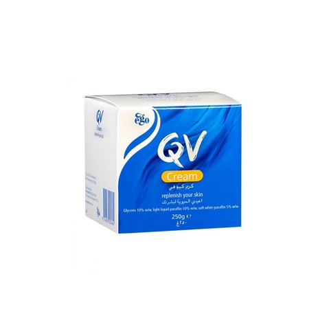 منظف مرطب للجلد شديد الجفاف من كيو في 250غ