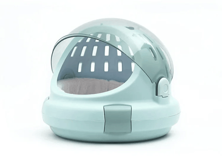 بيت وناقل للحيوانات الاليفة