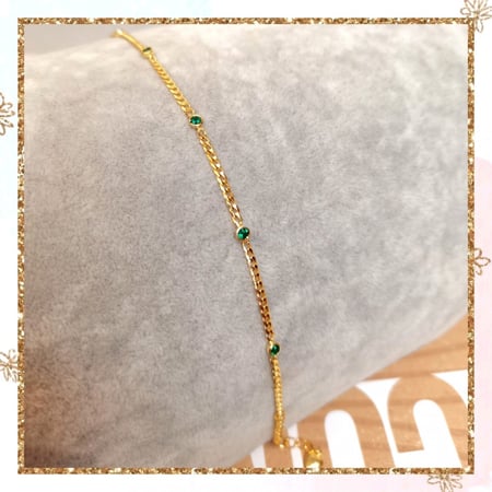 Pure silver gold with green crystal